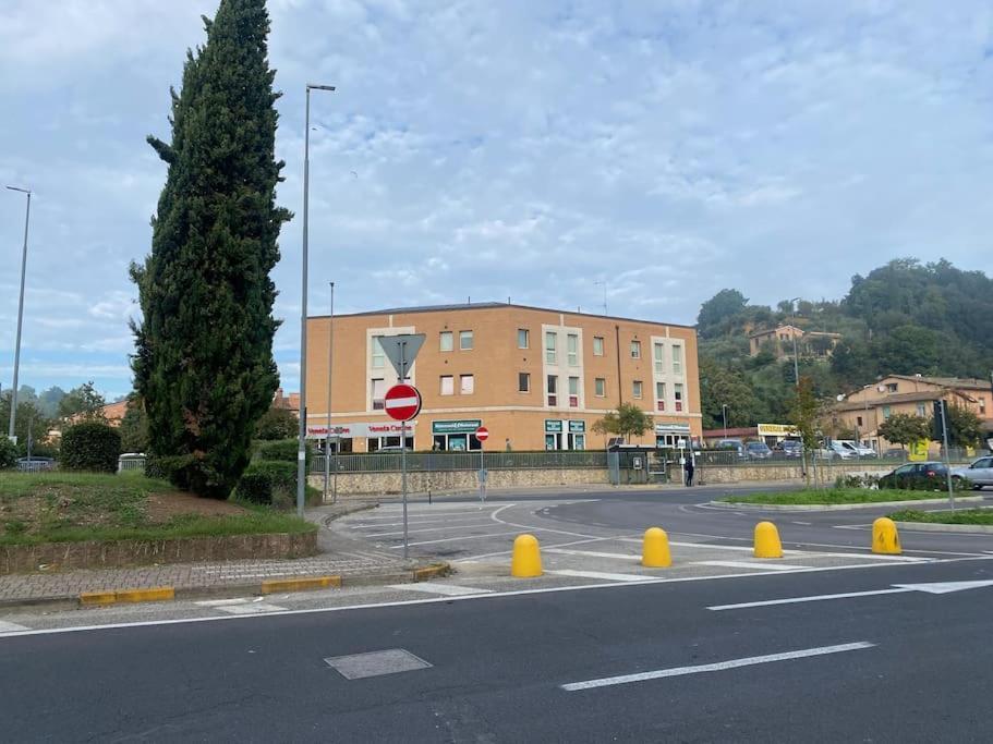 Apartment In Siena With Private Parking Exterior foto